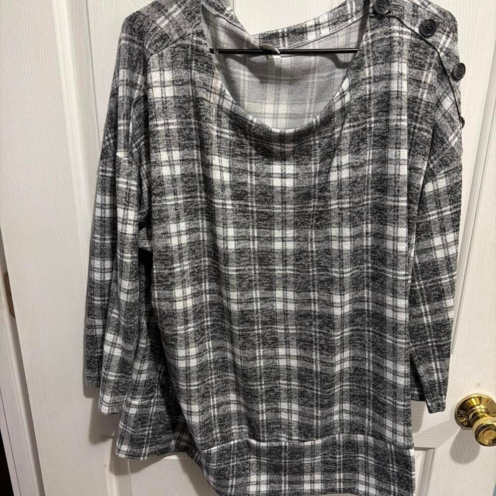 Cato Women's multi Shirt